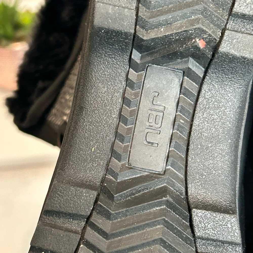 Women's Black Winter Boots